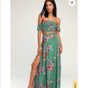 Lulu’s Away On Vacay Green Floral Print Two-Piece Maxi Dress